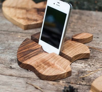 Купити підставку для iphone з дерева